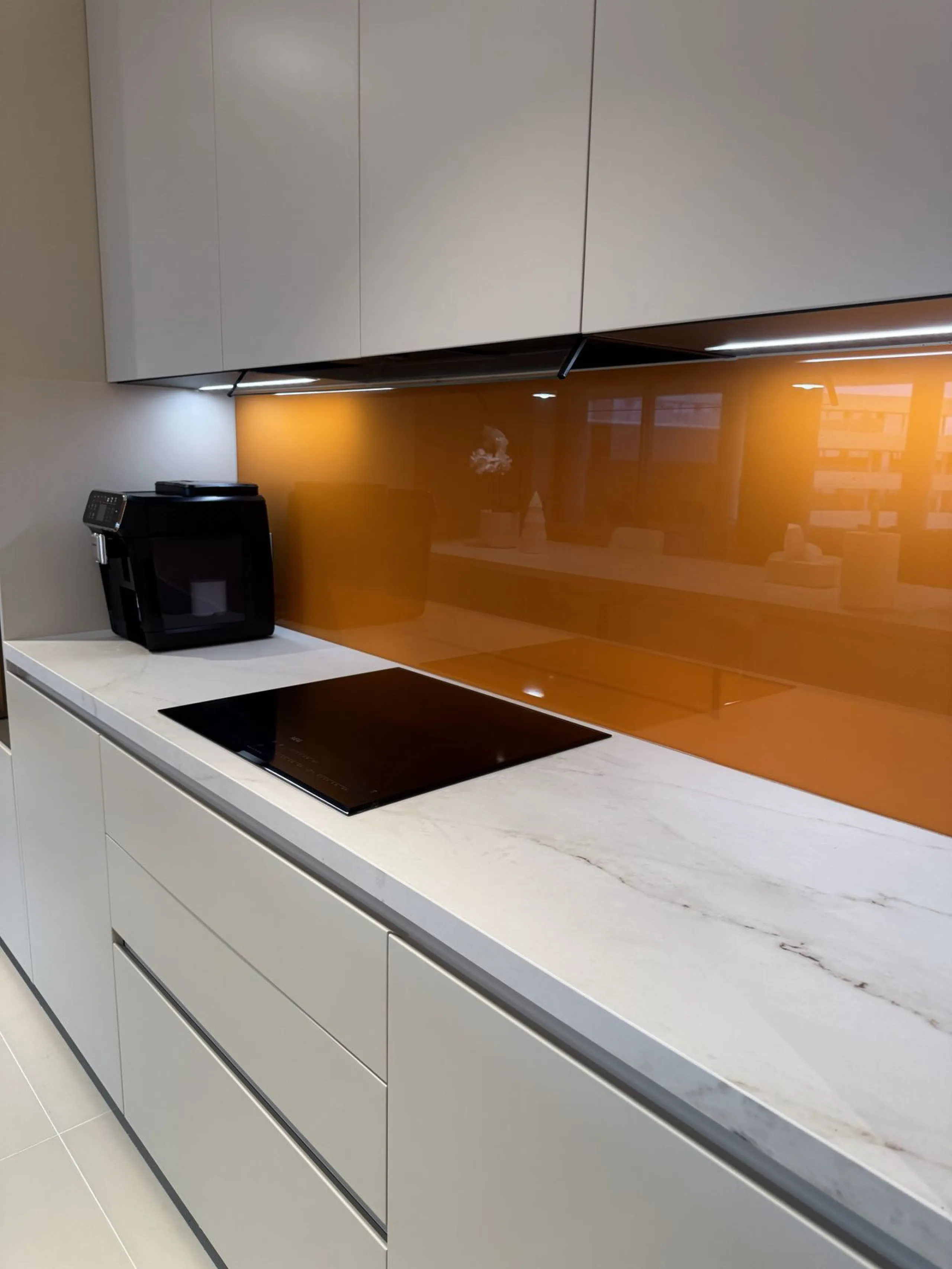 Apartment - Middle Floor Apartment в продаже в Fuengirola, Málaga. В доме 3 спален и 2 ванных комнат. Площадь дома 114 м²