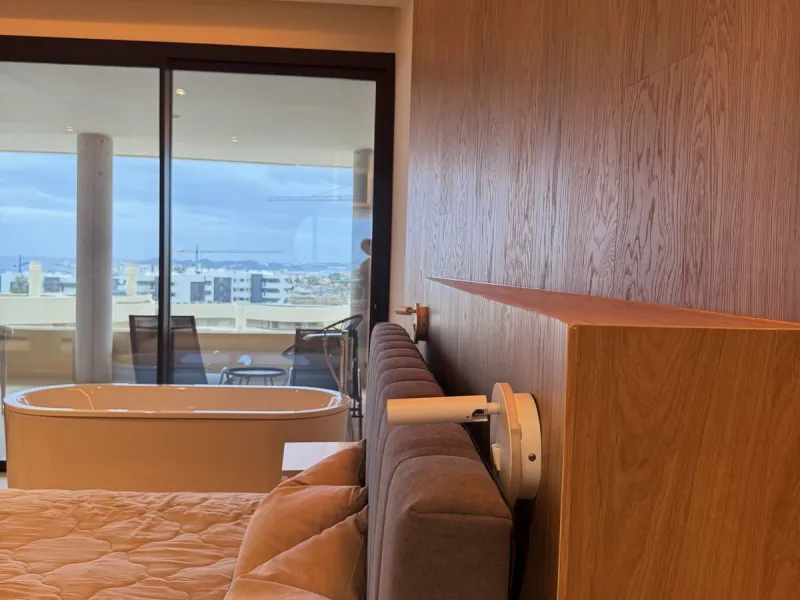 Apartment - Middle Floor Apartment в продаже в Fuengirola, Málaga. В доме 3 спален и 2 ванных комнат. Площадь дома 114 м²