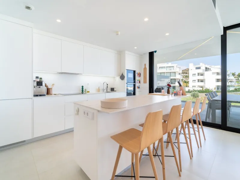 This exceptional ground-floor apartment offers a rare combination of space, privacy, and open views within a secure and highly sought-after residential setting on the Costa del Sol. The property enjoys uninterrupted views over a protected green zone and w