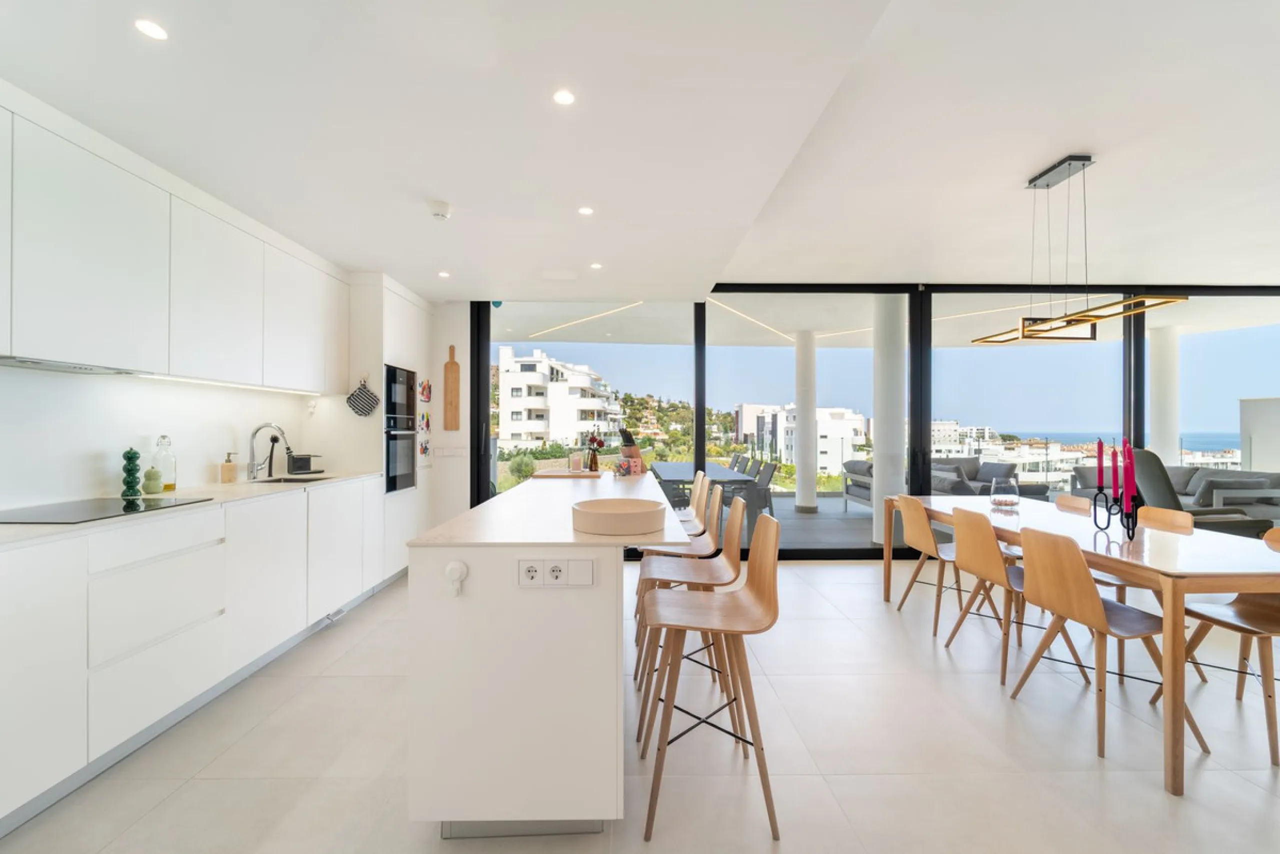 This exceptional ground-floor apartment offers a rare combination of space, privacy, and open views within a secure and highly sought-after residential setting on the Costa del Sol. The property enjoys uninterrupted views over a protected green zone and w