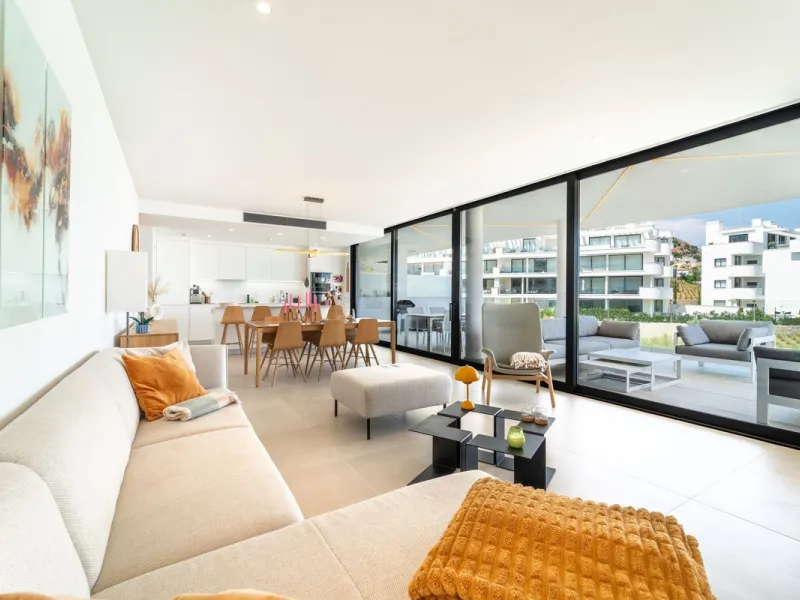 This exceptional ground-floor apartment offers a rare combination of space, privacy, and open views within a secure and highly sought-after residential setting on the Costa del Sol. The property enjoys uninterrupted views over a protected green zone and w