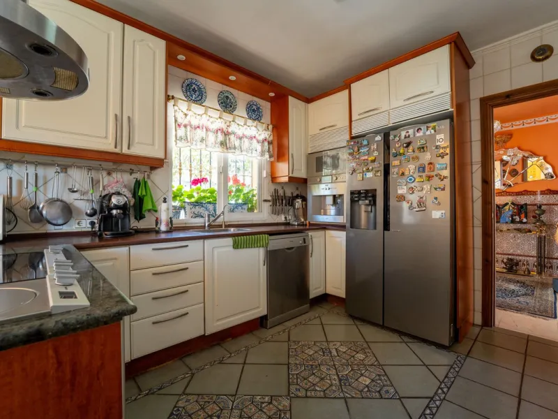 Exclusive Andalusian-Style Villa with Panoramic Sea Views in Torremuelle