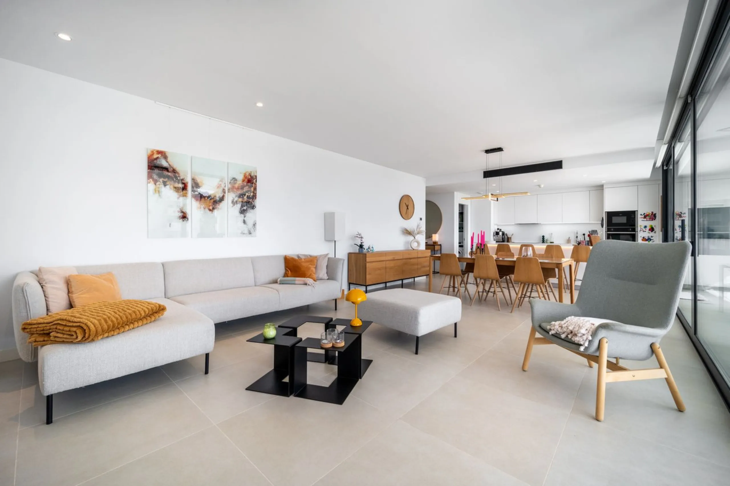 This exceptional ground-floor apartment offers a rare combination of space, privacy, and open views within a secure and highly sought-after residential setting on the Costa del Sol. The property enjoys uninterrupted views over a protected green zone and w