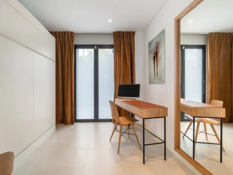 This exceptional ground-floor apartment offers a rare combination of space, privacy, and open views within a secure and highly sought-after residential setting on the Costa del Sol. The property enjoys uninterrupted views over a protected green zone and w