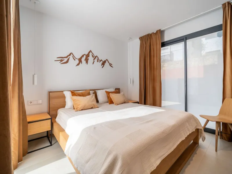 This exceptional ground-floor apartment offers a rare combination of space, privacy, and open views within a secure and highly sought-after residential setting on the Costa del Sol. The property enjoys uninterrupted views over a protected green zone and w