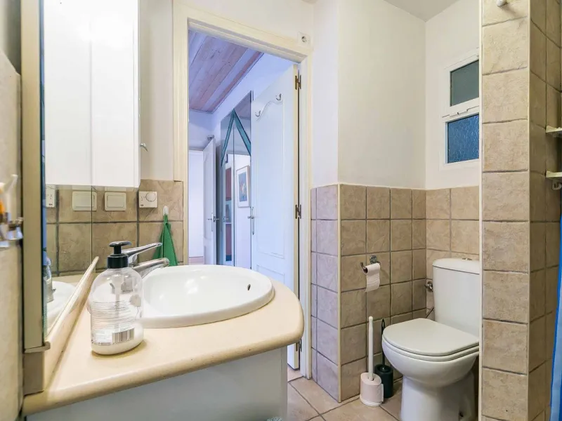 Discover this magnificent property located in the sought-after area of La Sierrezuela, only 4 km from the beach.