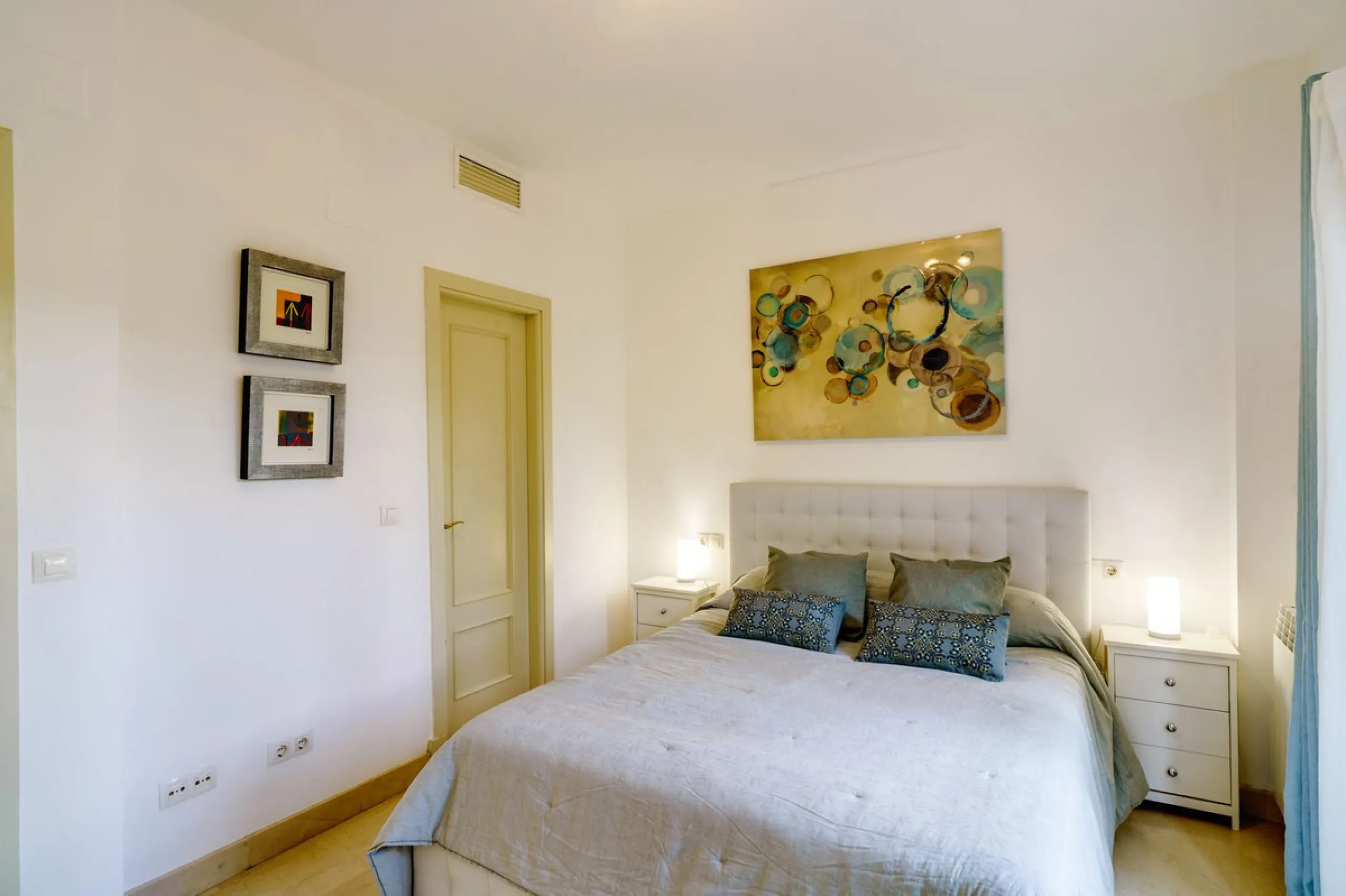 Apartment - Ground Floor Apartment в продаже в Marbella, Málaga. В доме 3 спален и 2 ванных комнат. Площадь дома 127 м²