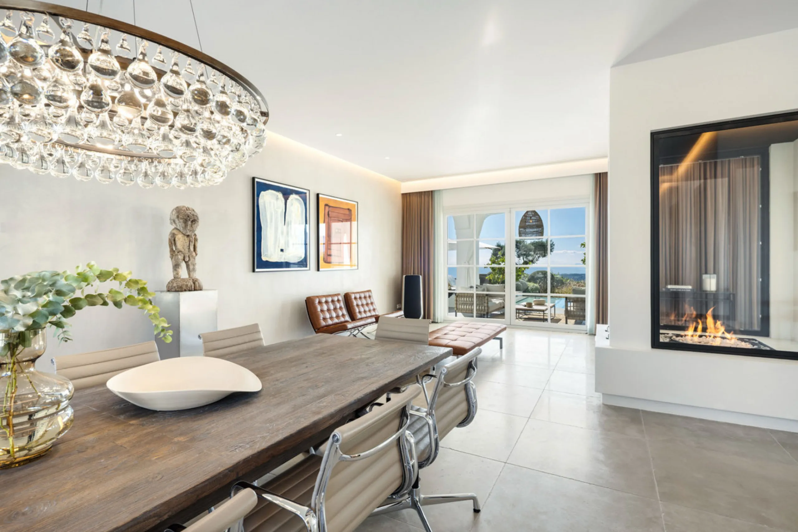 Villa Marbella is nestled within the prestigious, 24-hour secure enclave of the Marbella Club Golf Resort, this Andalusian-inspired yet contemporary mansion for sale offers an extraordinary blend of timeless elegance and modern luxury. The exclusive resor