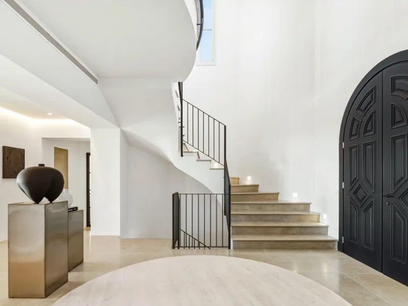 Villa Marbella is nestled within the prestigious, 24-hour secure enclave of the Marbella Club Golf Resort, this Andalusian-inspired yet contemporary mansion for sale offers an extraordinary blend of timeless elegance and modern luxury. The exclusive resor