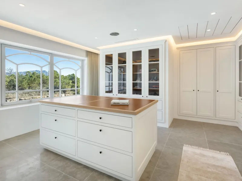 Villa Marbella is nestled within the prestigious, 24-hour secure enclave of the Marbella Club Golf Resort, this Andalusian-inspired yet contemporary mansion for sale offers an extraordinary blend of timeless elegance and modern luxury. The exclusive resor