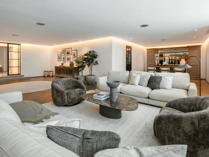 Villa Marbella is nestled within the prestigious, 24-hour secure enclave of the Marbella Club Golf Resort, this Andalusian-inspired yet contemporary mansion for sale offers an extraordinary blend of timeless elegance and modern luxury. The exclusive resor
