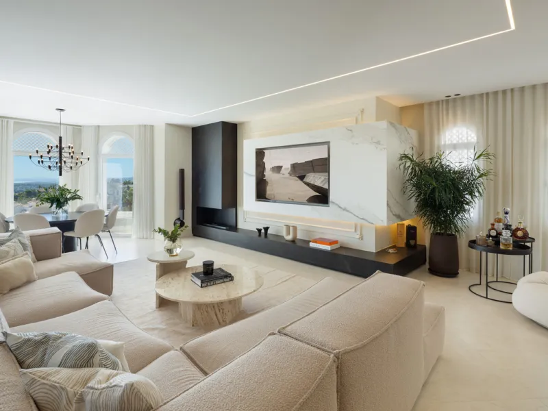 Apartment - Penthouse в продаже в Marbella, Málaga. В доме 4 спален и 5 ванных комнат. Площадь дома 420 м²