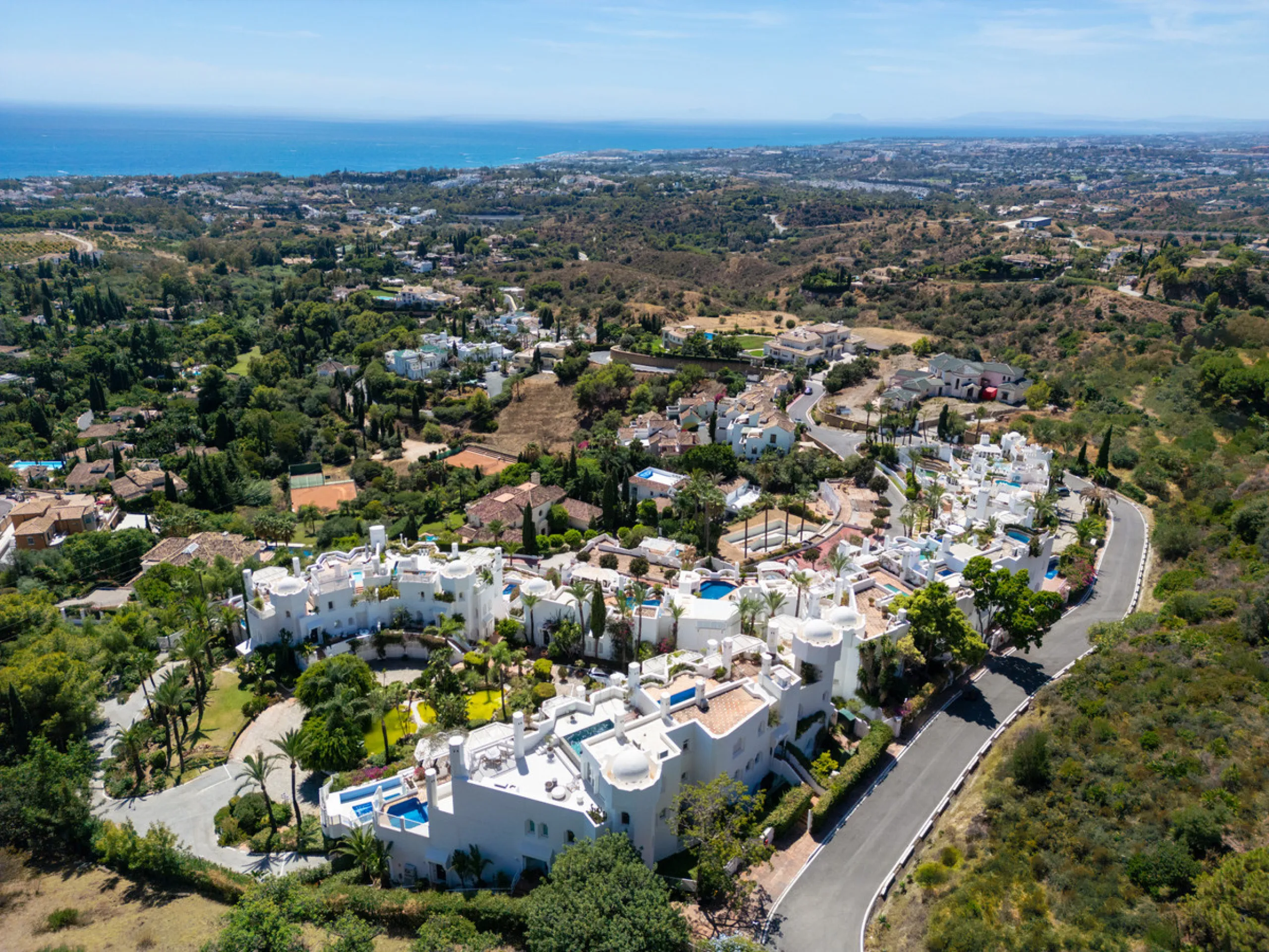 Apartment - Penthouse в продаже в Marbella, Málaga. В доме 4 спален и 5 ванных комнат. Площадь дома 420 м²