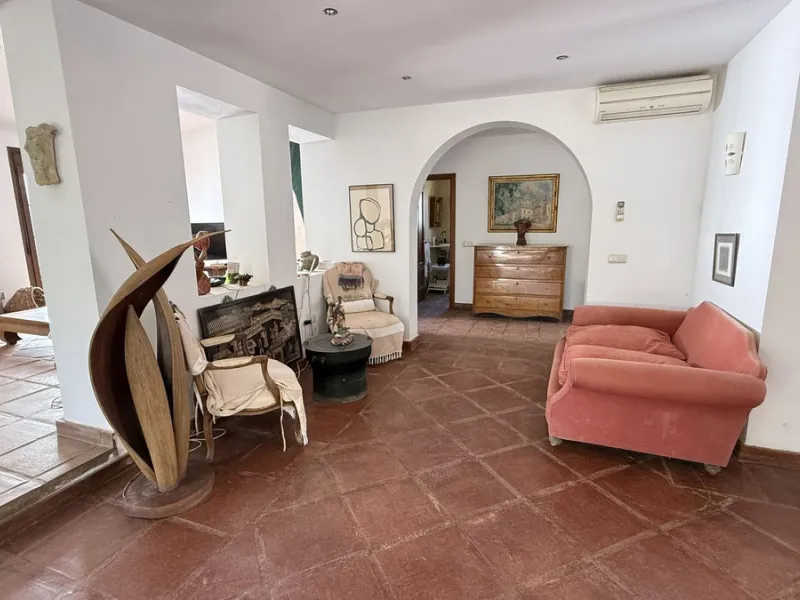 House - Finca - Cortijo в продаже в Alhaurín el Grande, Málaga. В доме 7 спален и 7 ванных комнат. Площадь дома 409 м². Площадь участка 12074 м²