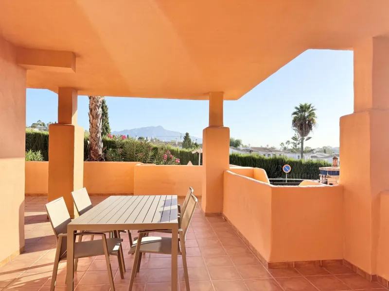 Modern 2-Bed, 2-Bath Apartment on the Edge of El Paraíso Golf