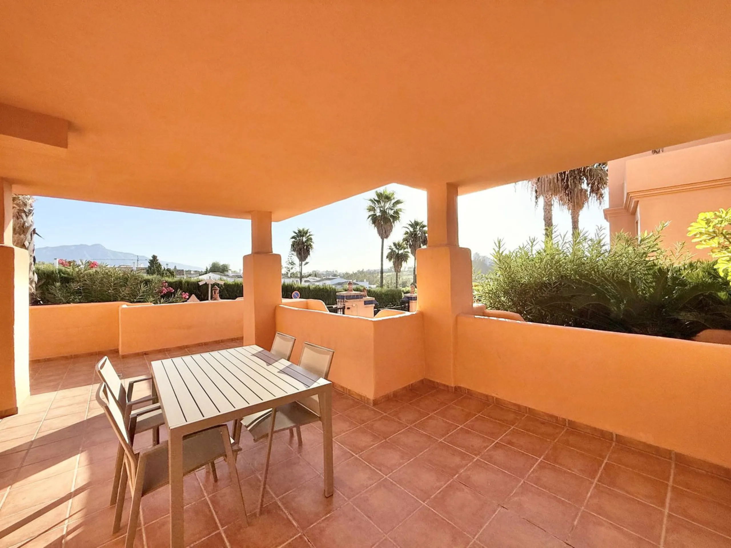 Modern 2-Bed, 2-Bath Apartment on the Edge of El Paraíso Golf