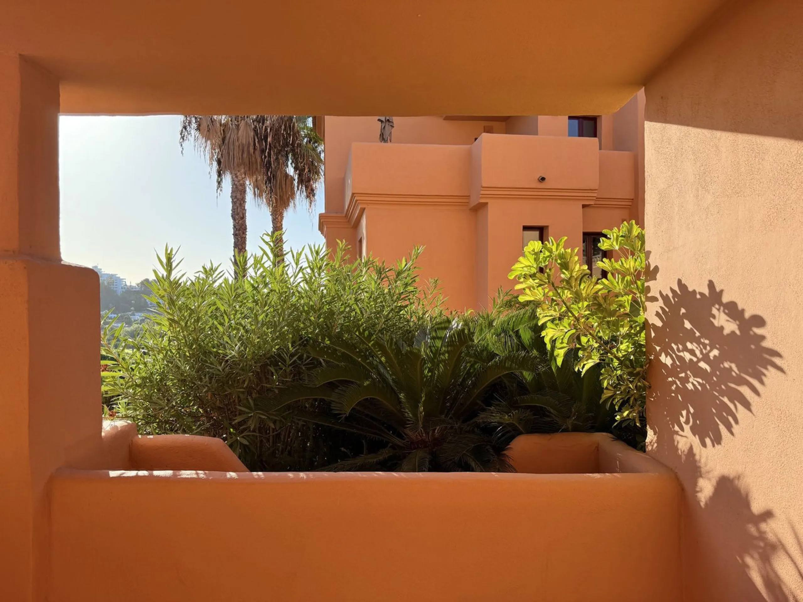 Modern 2-Bed, 2-Bath Apartment on the Edge of El Paraíso Golf