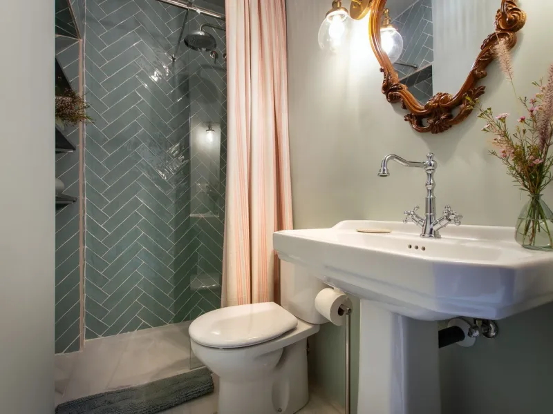 House - Townhouse в продаже в Marbella, Málaga. В доме 4 спален и 3 ванных комнат. Площадь дома 181 м²