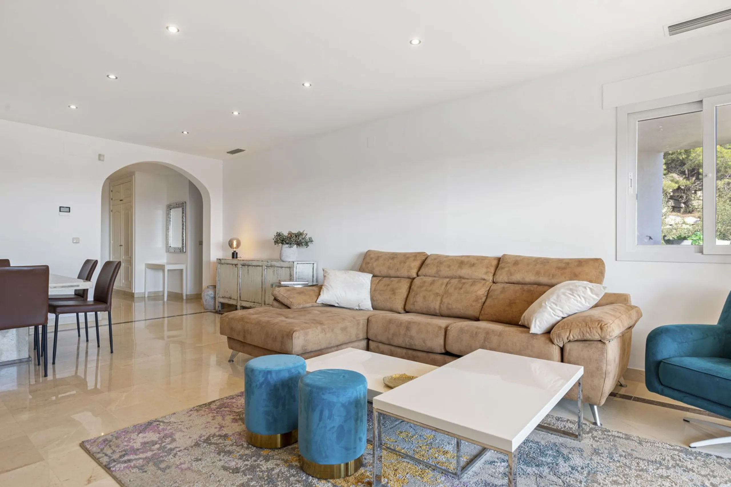 *Luxurious 1st Floor Apartment in Exclusive Urbanization* Puerto los Almendros