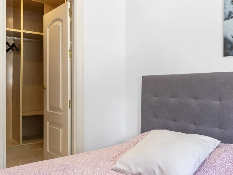 *Luxurious 1st Floor Apartment in Exclusive Urbanization* Puerto los Almendros