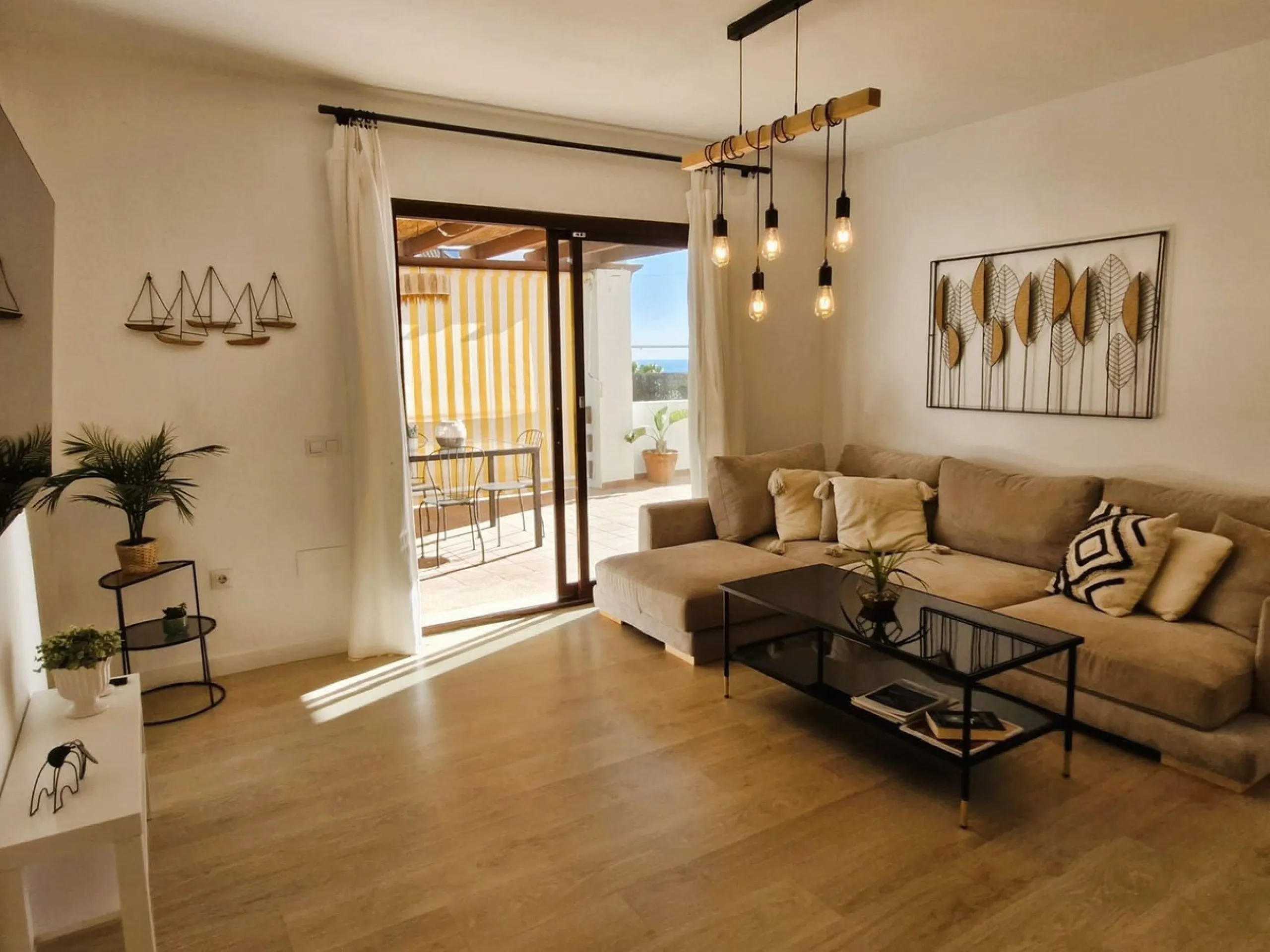 Charming Renovated Apartment in Las Lomas del Marbella Club – Golden Mile