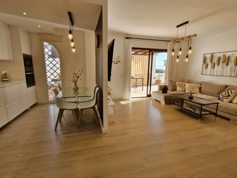 Charming Renovated Apartment in Las Lomas del Marbella Club – Golden Mile