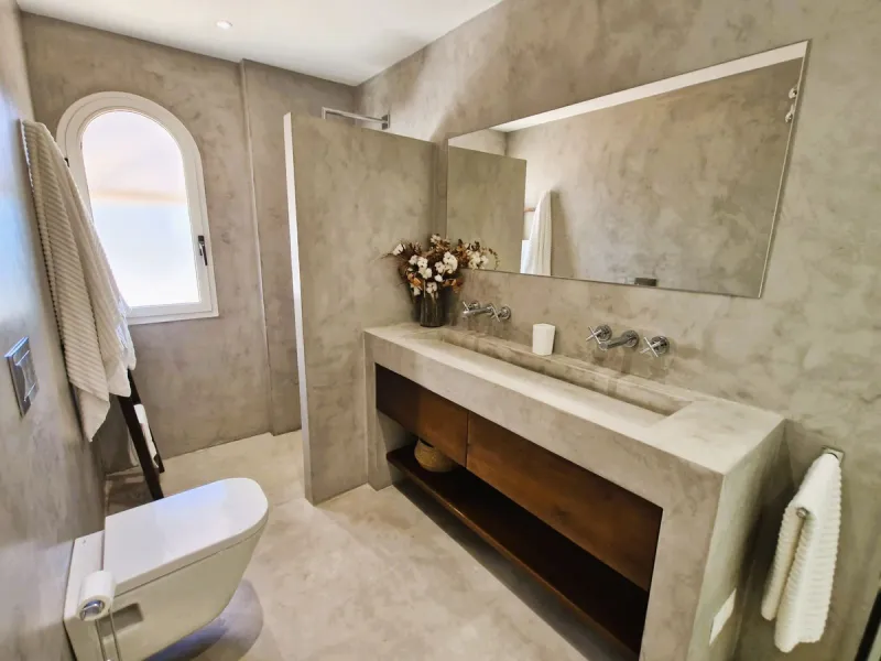 Charming Renovated Apartment in Las Lomas del Marbella Club – Golden Mile