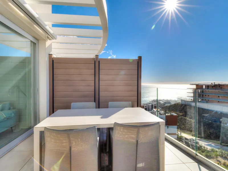 Apartment - Top Floor Apartment в продаже в Fuengirola, Málaga. В доме 2 спален и 2 ванных комнат. Площадь дома 86 м²
