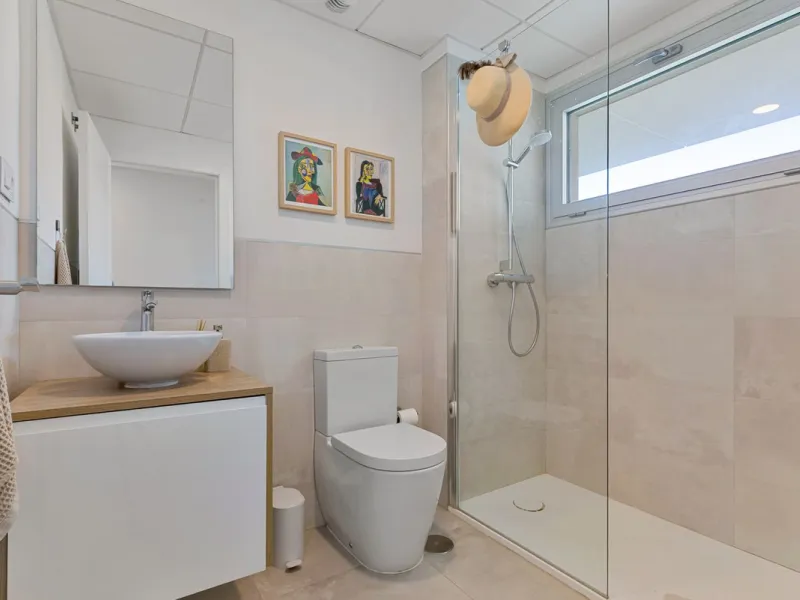 Apartment - Top Floor Apartment в продаже в Fuengirola, Málaga. В доме 2 спален и 2 ванных комнат. Площадь дома 86 м²