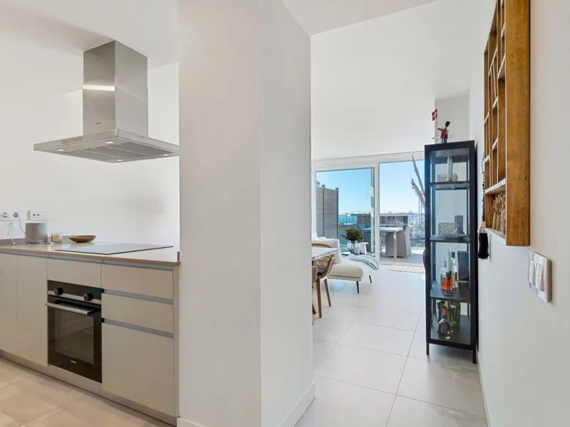 Apartment - Top Floor Apartment в продаже в Fuengirola, Málaga. В доме 2 спален и 2 ванных комнат. Площадь дома 86 м²