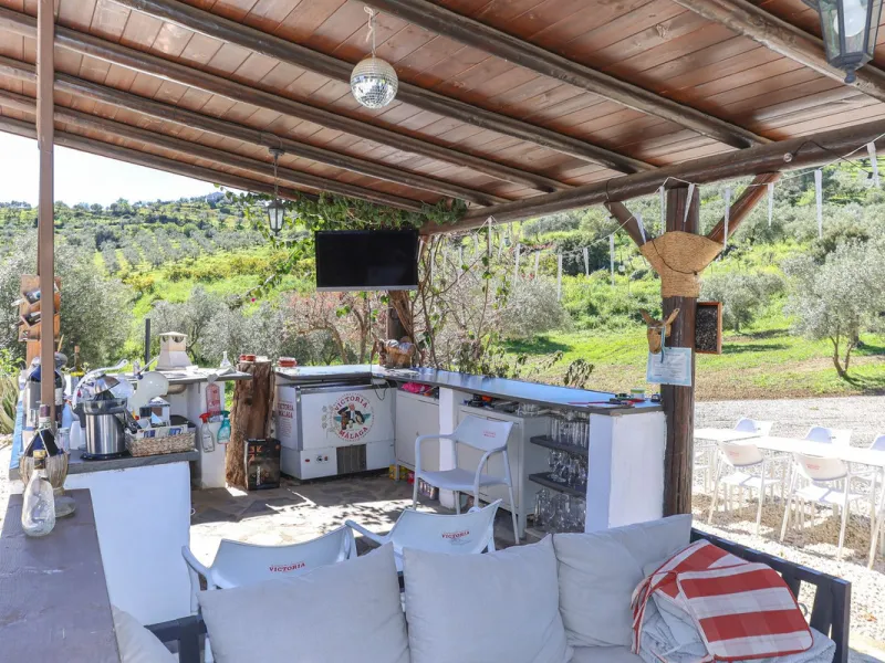 House - Detached Villa в продаже в Casarabonela, Málaga. В доме 3 спален и 3 ванных комнат. Площадь дома 135 м². Площадь участка 5875 м²