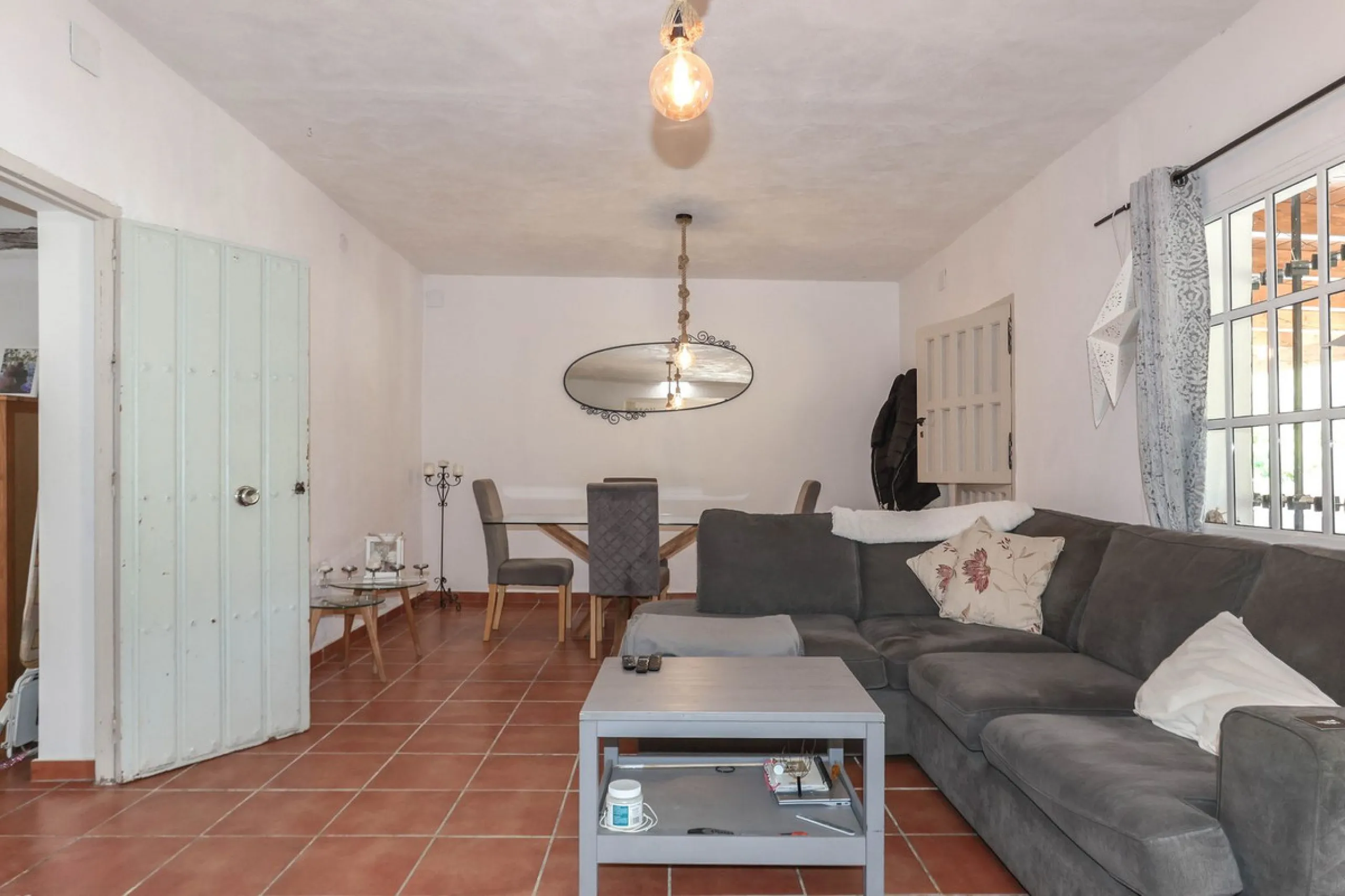 House - Detached Villa в продаже в Casarabonela, Málaga. В доме 3 спален и 3 ванных комнат. Площадь дома 135 м². Площадь участка 5875 м²