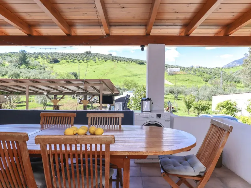 House - Detached Villa в продаже в Casarabonela, Málaga. В доме 3 спален и 3 ванных комнат. Площадь дома 135 м². Площадь участка 5875 м²