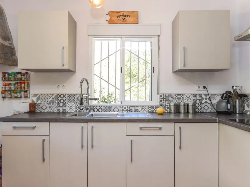 House - Detached Villa в продаже в Casarabonela, Málaga. В доме 3 спален и 3 ванных комнат. Площадь дома 135 м². Площадь участка 5875 м²