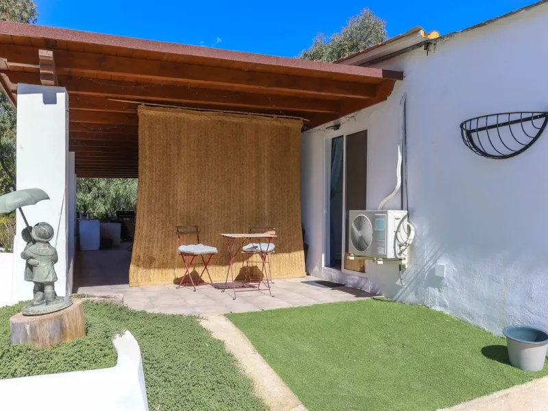 House - Detached Villa в продаже в Casarabonela, Málaga. В доме 3 спален и 3 ванных комнат. Площадь дома 135 м². Площадь участка 5875 м²