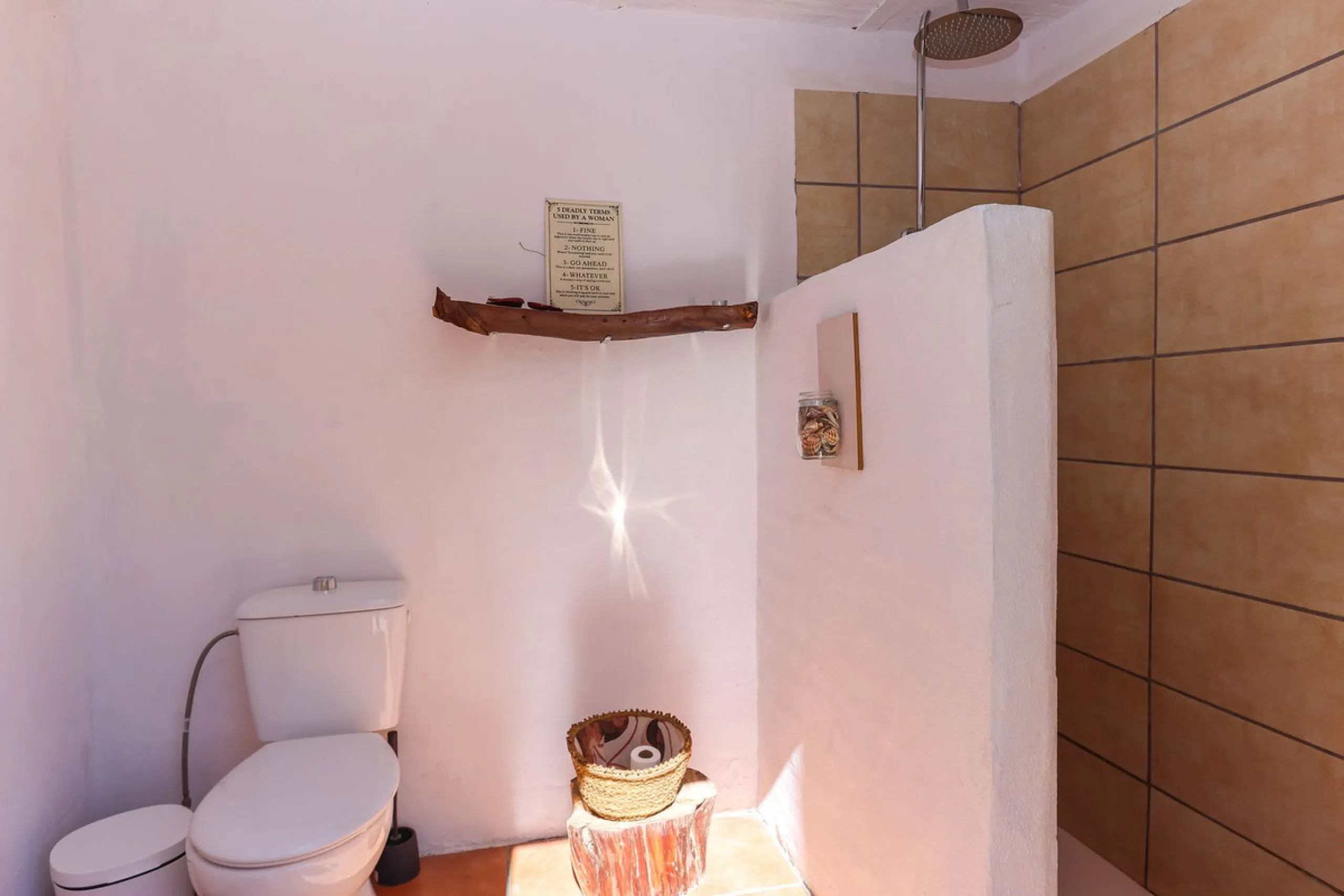 House - Detached Villa в продаже в Casarabonela, Málaga. В доме 3 спален и 3 ванных комнат. Площадь дома 135 м². Площадь участка 5875 м²