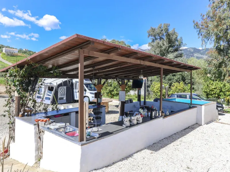 House - Detached Villa в продаже в Casarabonela, Málaga. В доме 3 спален и 3 ванных комнат. Площадь дома 135 м². Площадь участка 5875 м²