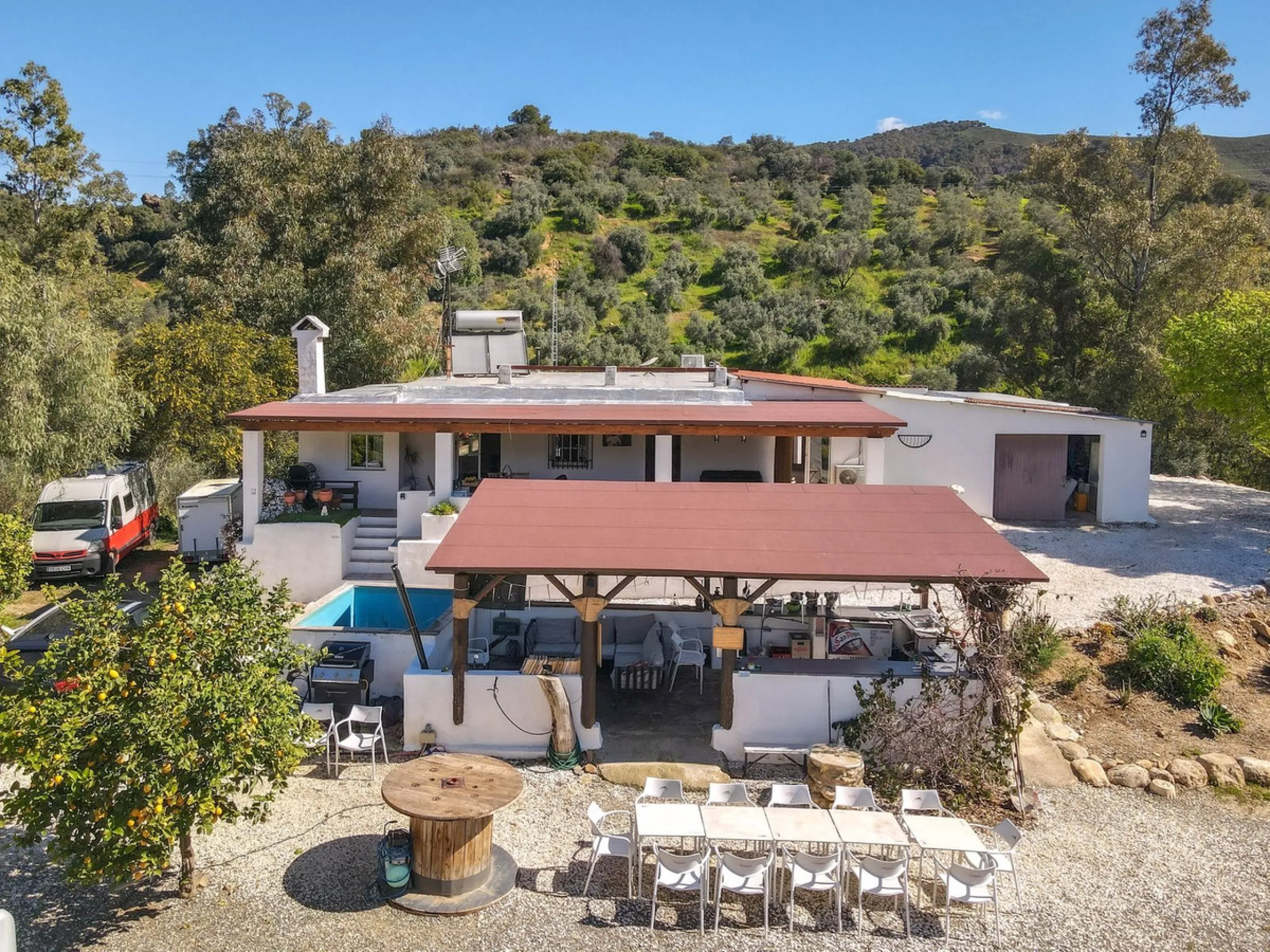 House - Detached Villa в продаже в Casarabonela, Málaga. В доме 3 спален и 3 ванных комнат. Площадь дома 135 м². Площадь участка 5875 м²