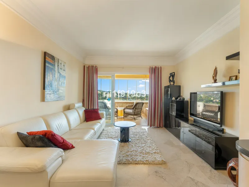 Discover a truly exceptional home in the prestigious Elviria Hills complex. Originally a two-bedroom apartment, converted into a modern three-bedroom property that combines contemporary design, comfort, and some of the best panoramic sea views in the area