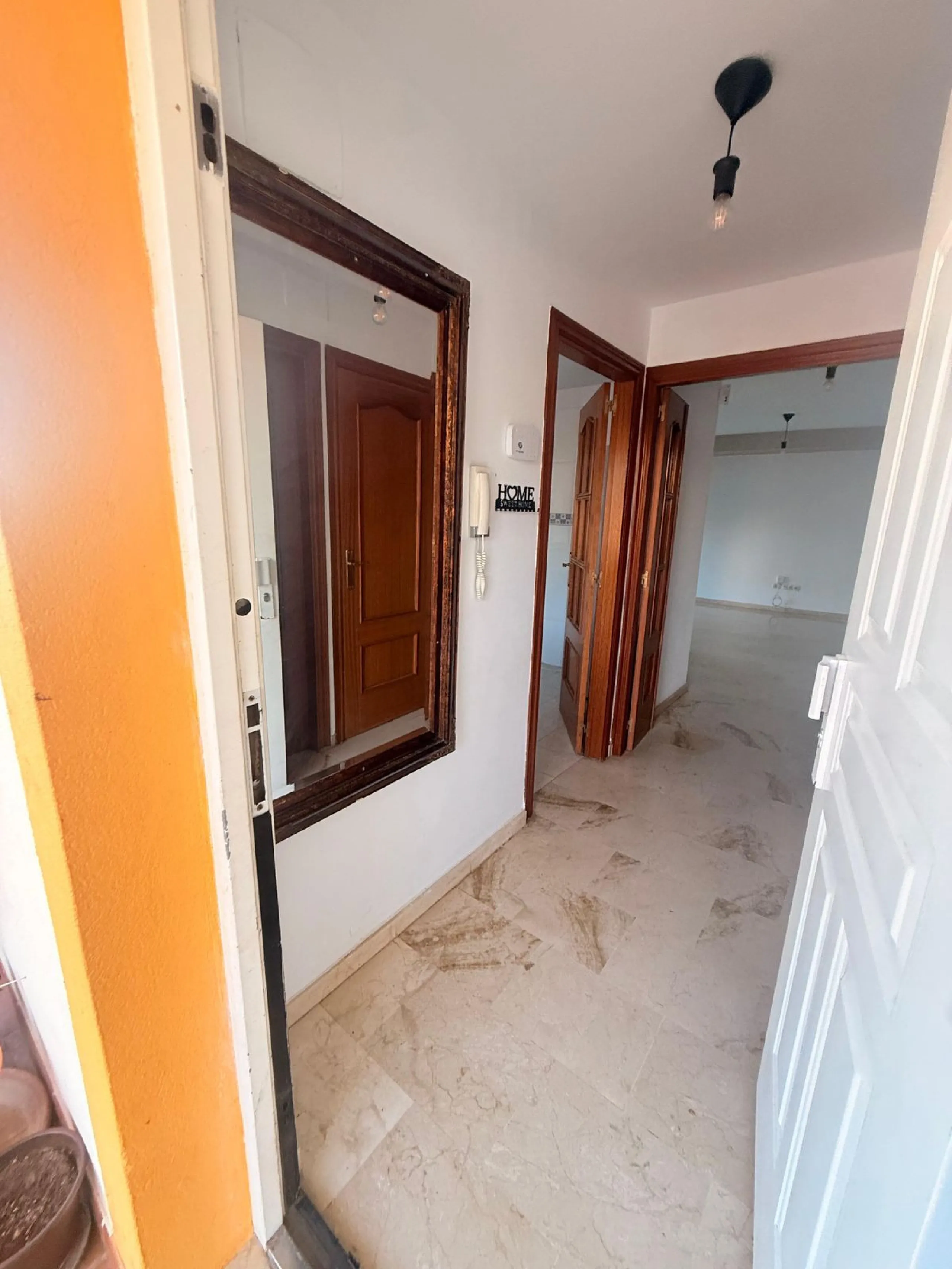 Semi-detached villa in Benalmádena — excellent location and ready to move in!