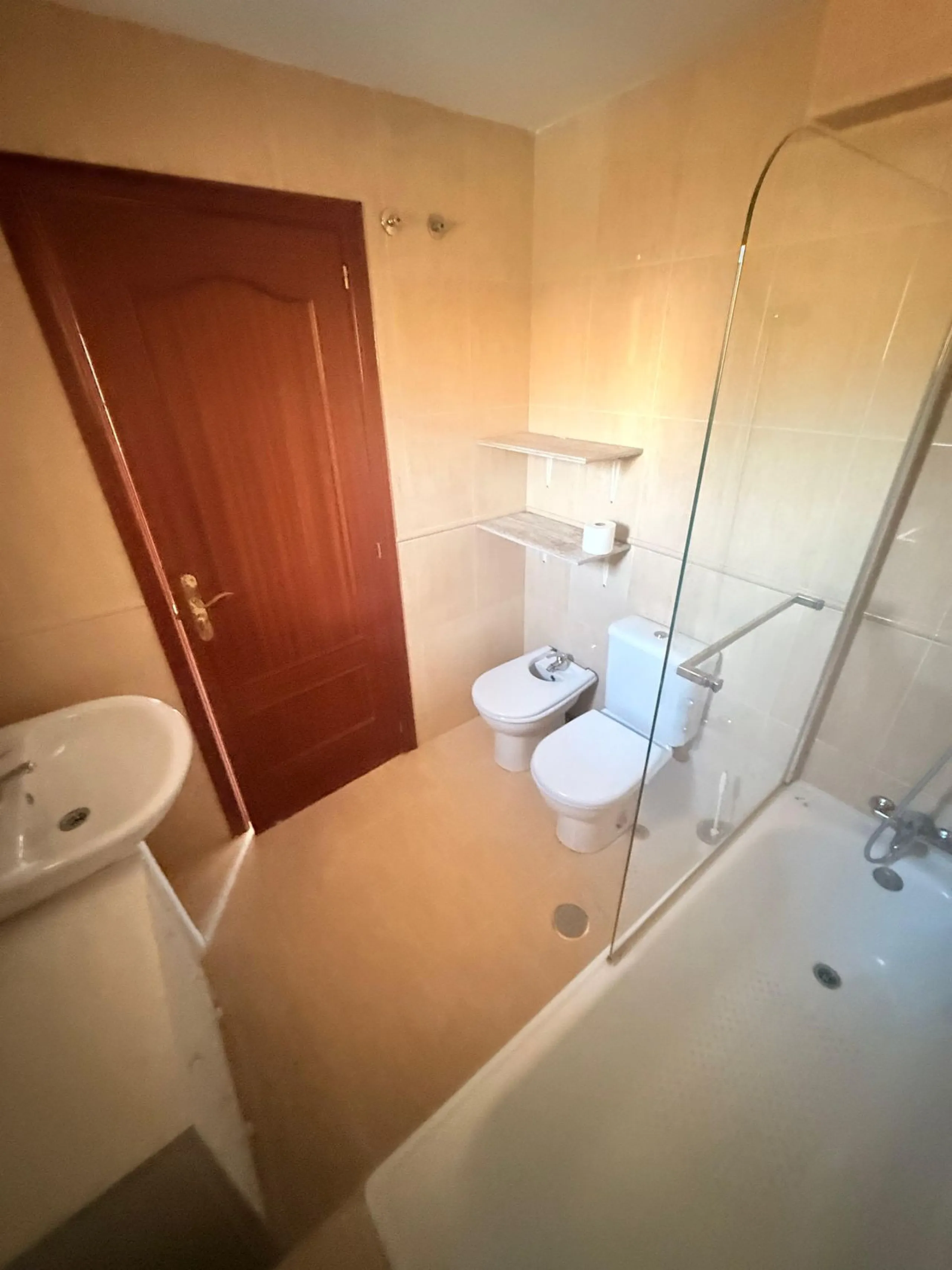 Semi-detached villa in Benalmádena — excellent location and ready to move in!