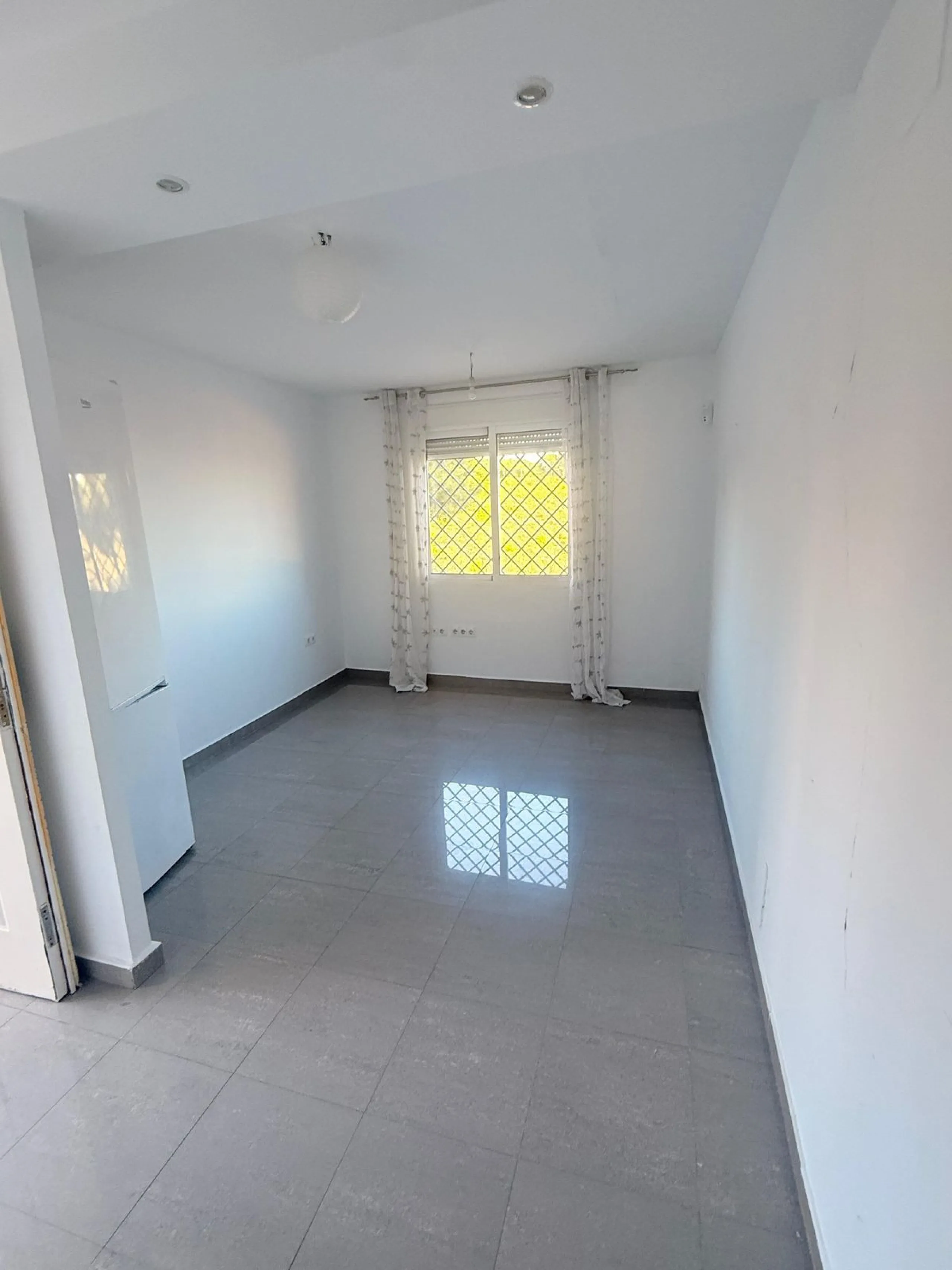 Semi-detached villa in Benalmádena — excellent location and ready to move in!