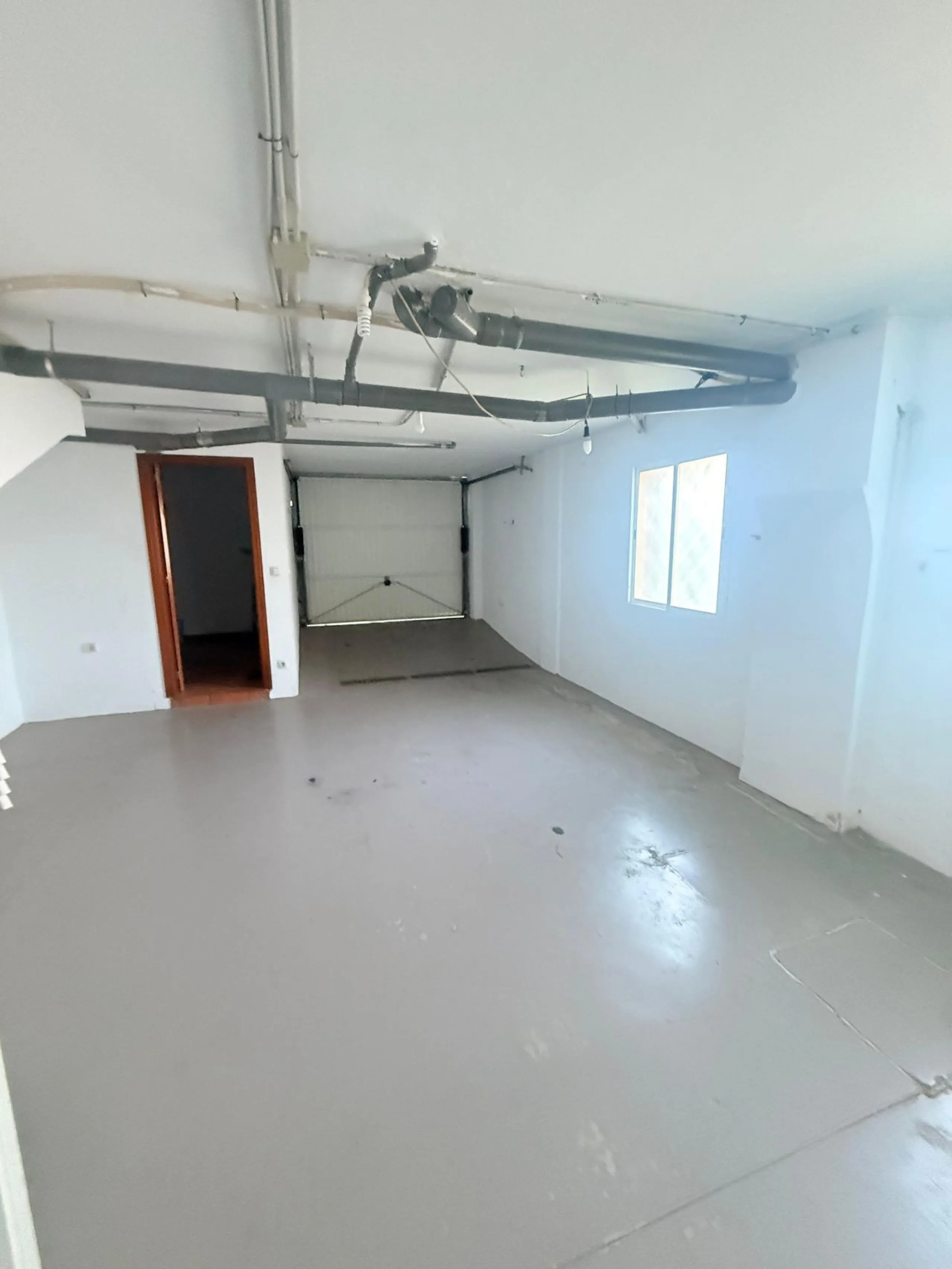 Semi-detached villa in Benalmádena — excellent location and ready to move in!