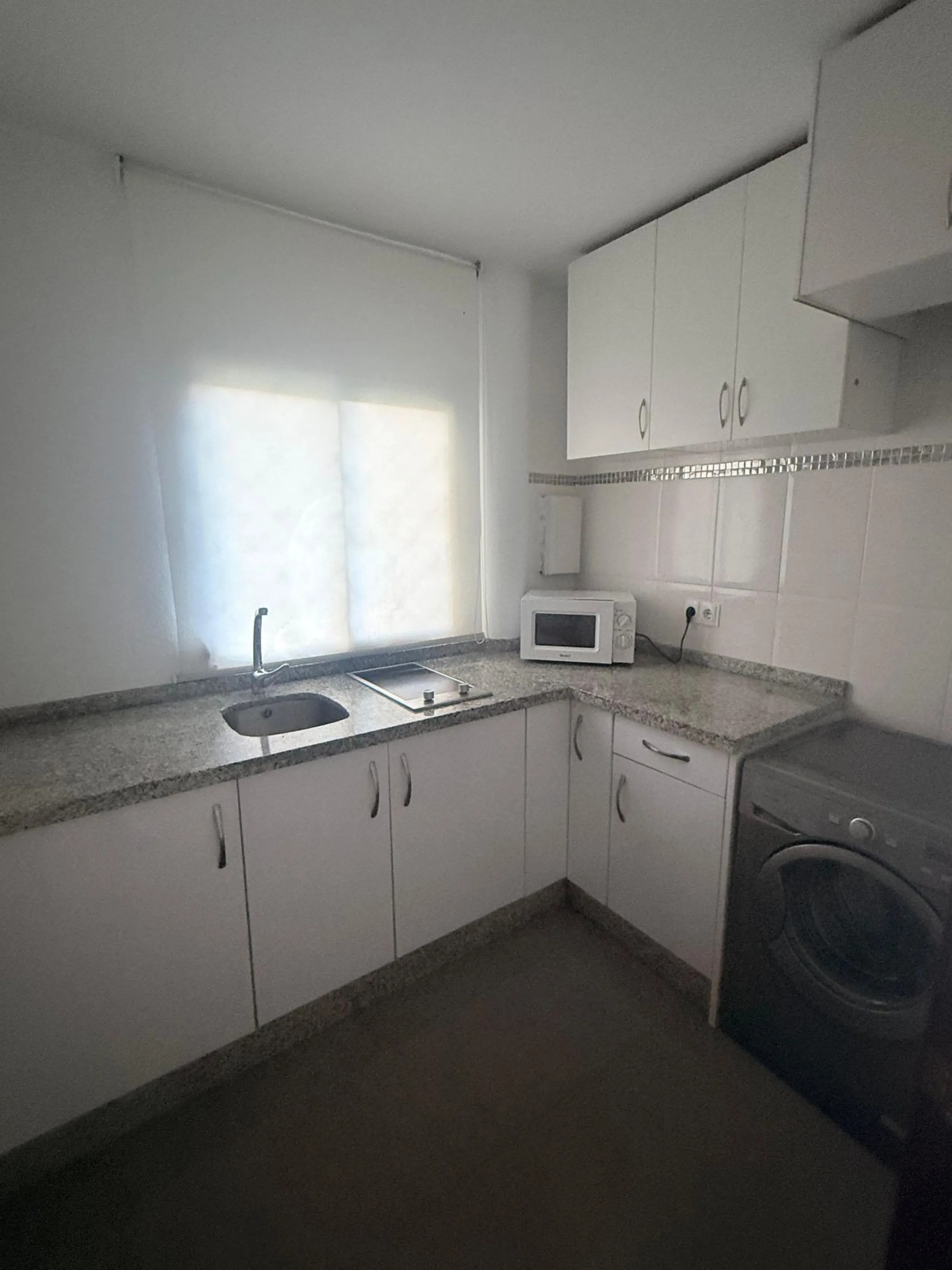 Semi-detached villa in Benalmádena — excellent location and ready to move in!