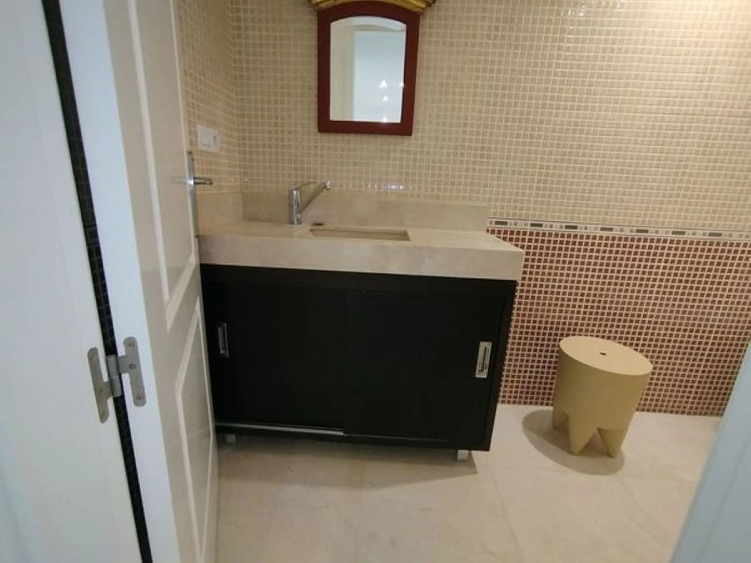 TWO ADJACENT APARTMENTS FOR SALE IN BENALMÁDENA – POSSIBILITY OF COMBINING THEM