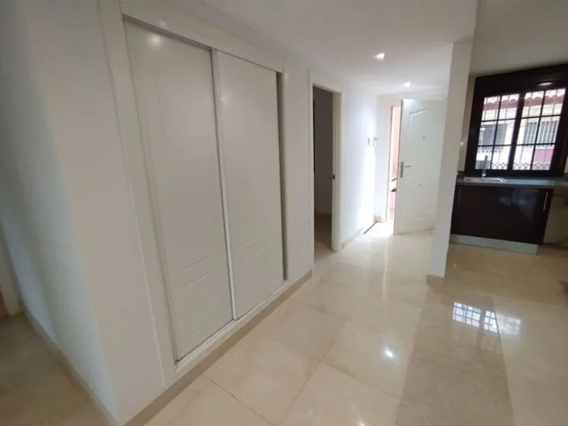 TWO ADJACENT APARTMENTS FOR SALE IN BENALMÁDENA – POSSIBILITY OF COMBINING THEM