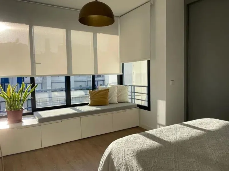 Renovated penthouse with sea views just steps from the beach in Marbella!
