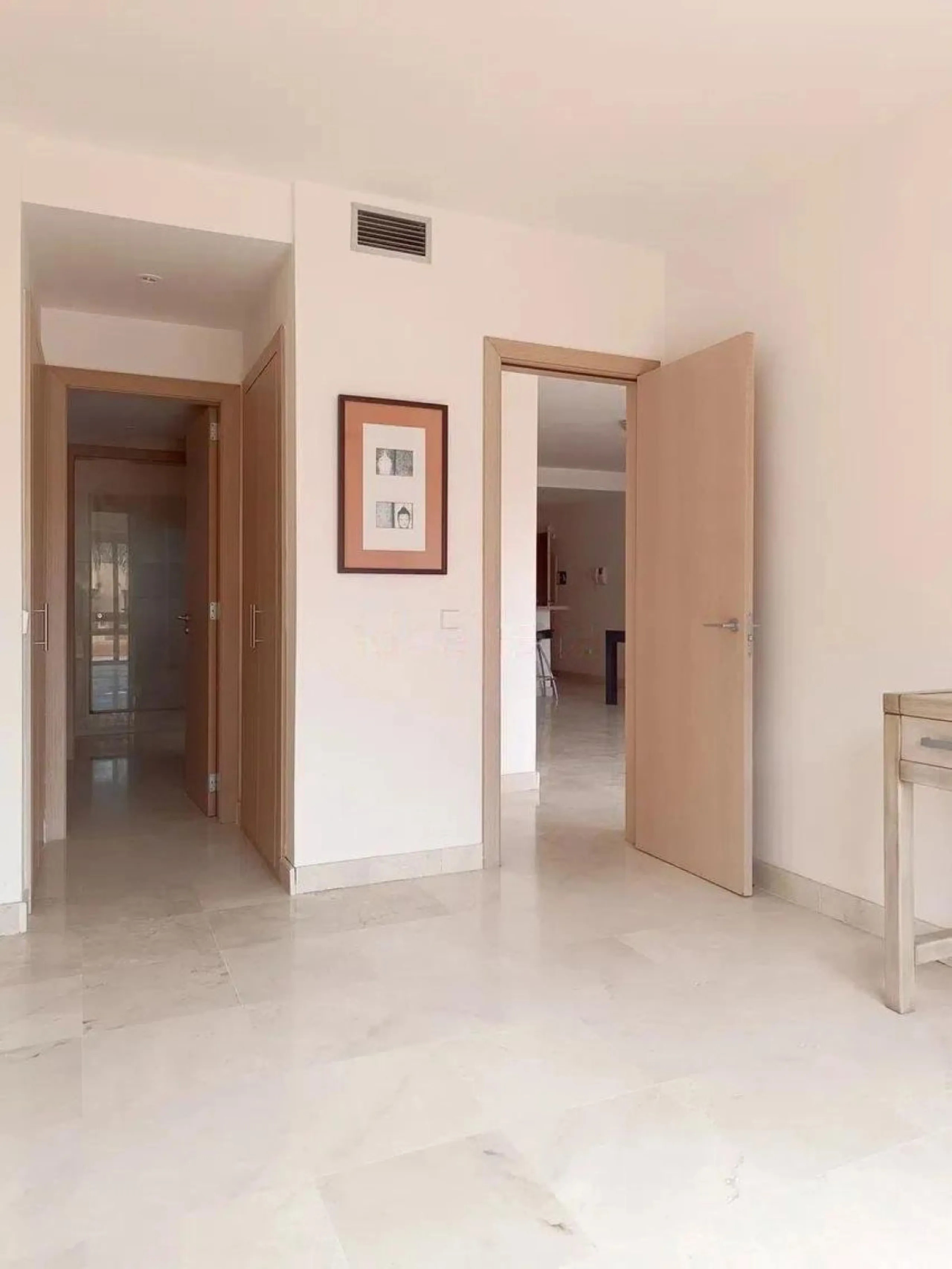 Penthouse for sale in an exclusive residential area in Bel Air, located between Estepona and Marbella.