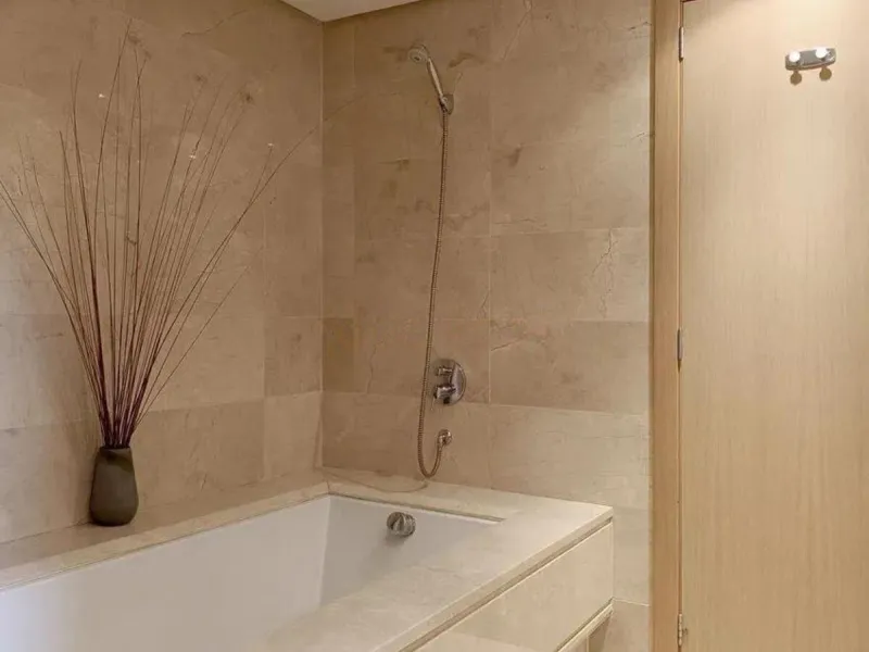 Penthouse for sale in an exclusive residential area in Bel Air, located between Estepona and Marbella.