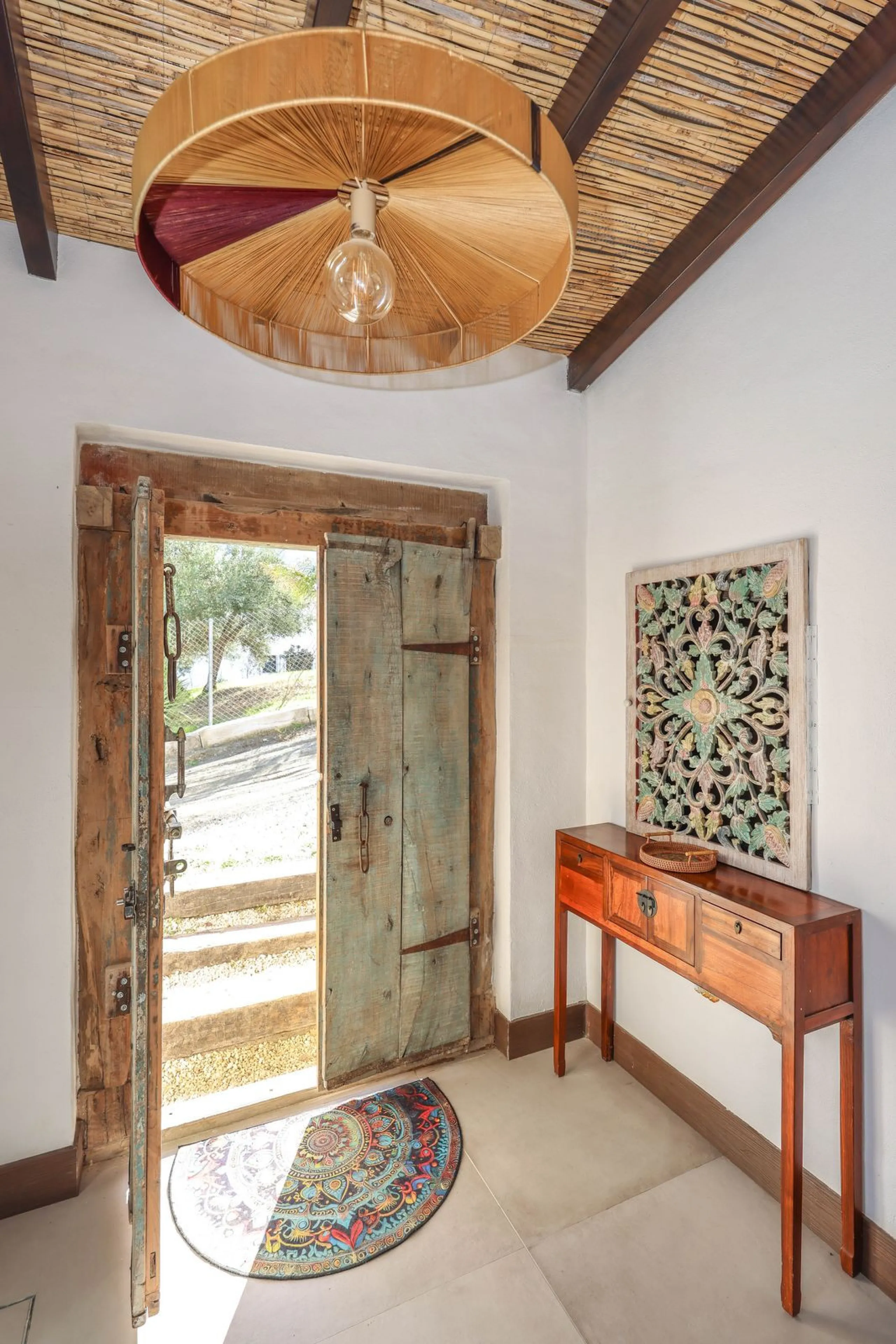 Detached Finca with Expansive Open Views